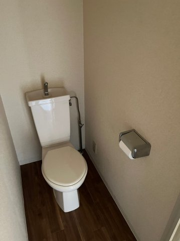 仲介手数料0円ファミーユ城西のトイレ