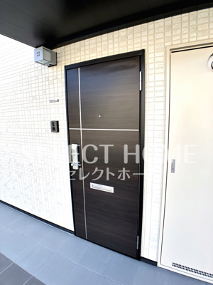 【エントランス】 | ピースヒル岡崎 | ゆとりのあるエントランスです
