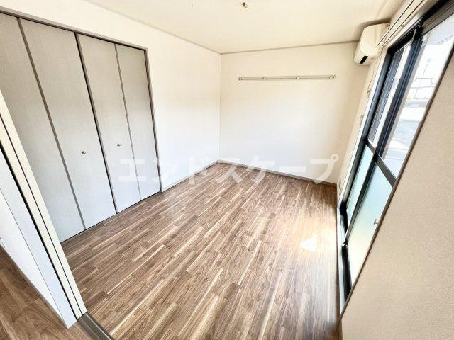 シュガーハイツDの洋室|高崎、前橋エリアのお部屋探しはエンドスケープまで！お客様の理想お聞かせ下さい♪