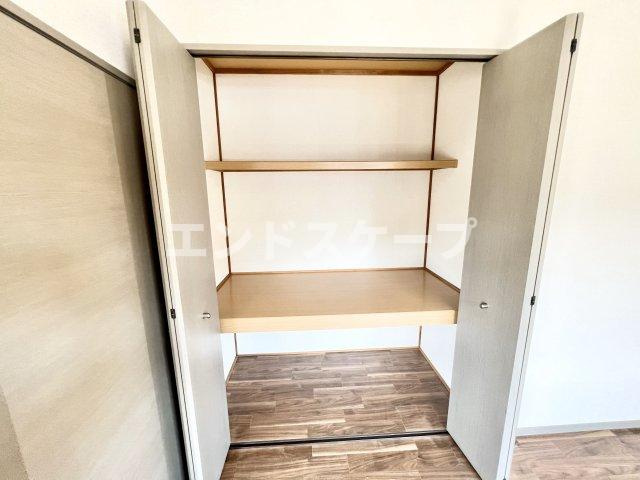 シュガーハイツDの収納|高崎、前橋エリアのお部屋探しはエンドスケープまで！お客様の理想お聞かせ下さい♪