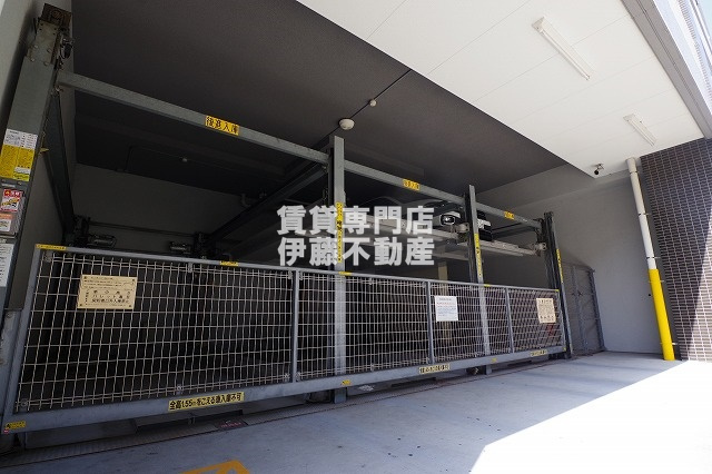 N.S.ZEAL大曽根の駐車場