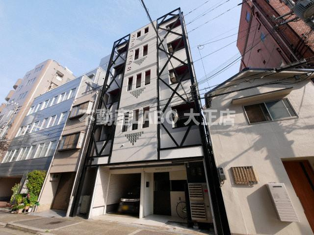 ボンジュールビルの外観