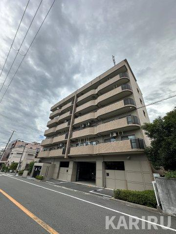 クロスロードの外観