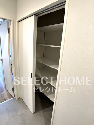  | エスリーアアオ