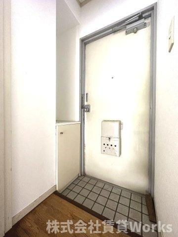 エグゼ川内の玄関|きれいな玄関です