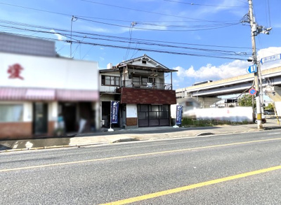【前面道路含む現地写真】 | 伏見区横大路下三栖里ノ内　注文住宅　建築条件なしの土地 | 近隣には飲食店が点在している大変便利なエリアですヽ(^。^)ノ
