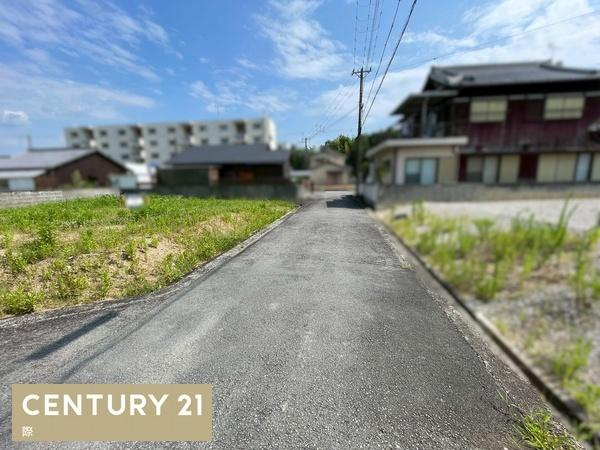 海南市野上中　土地の前面道路含む現地写真
