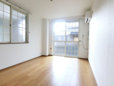 【洋室】 | モクレレ