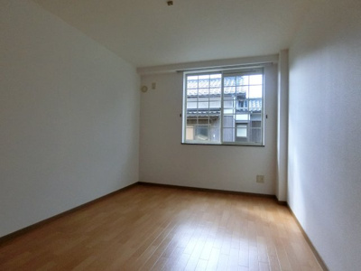 【洋室】 | モクレレ