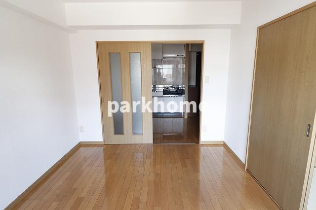 メゾンMIYAJIの居間・リビング|ゆったりとしたリビングです
※実際のお部屋と異なる場合がございます