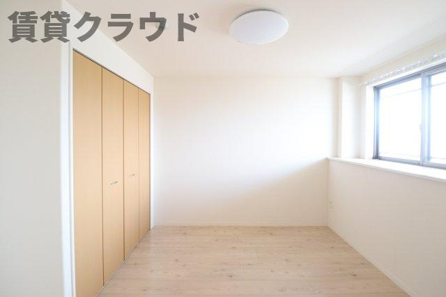 メープル・グローブの寝室|室内洗濯機置き場