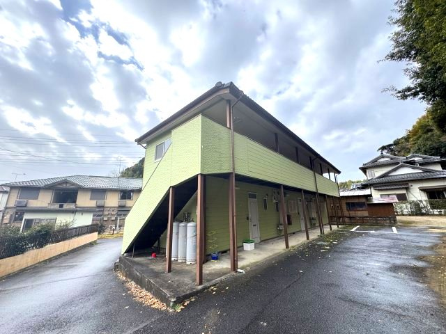 オークス小林の外観