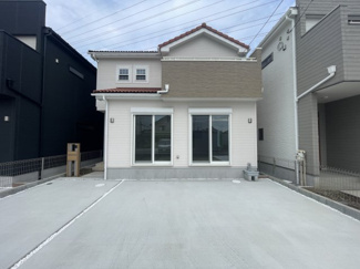 【外観】 | ≪2号棟≫
現地(2024年11月撮影)