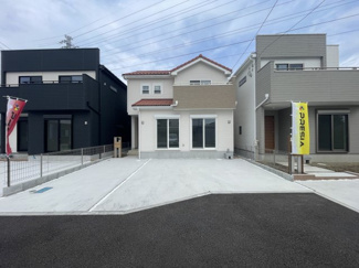 【外観】 | ≪2号棟≫
現地(2024年11月撮影)