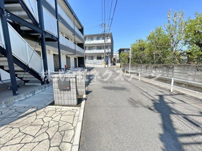 【周辺】 | リブリ・Crecia