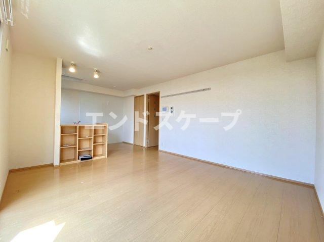 グランソレイユの居間・リビング|高崎、前橋エリアのお部屋探しはエンドスケープまで！お客様の理想お聞かせ下さい♪