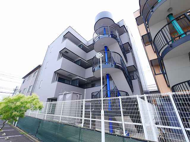 シティパレスやすらぎの道P-2の外観