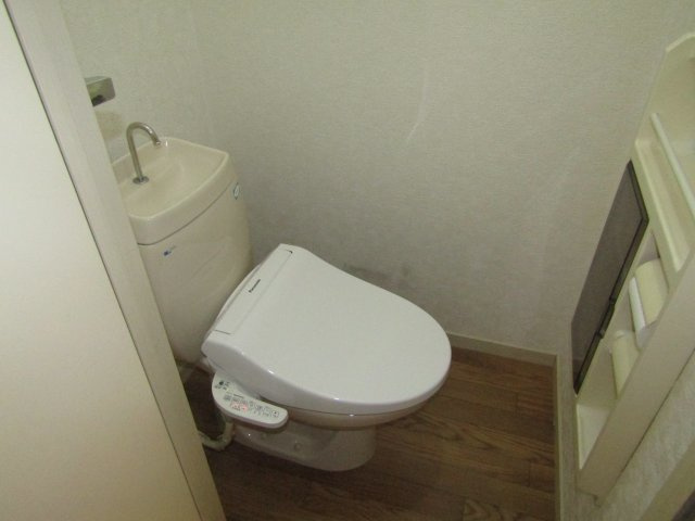 エステ東田のトイレ