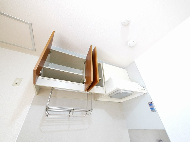 ドミール佐保台のキッチン|お料理しやすいキッチンです