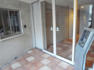 【エントランス】 | オルフェアⅤ番館