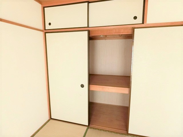 グリーンファミールの収納|写真は同建物の別部屋を参考に掲載しております。