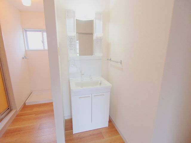 第2中筋マンションの洗面所