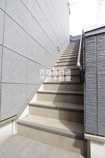 グランビル上小田井のロビー