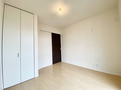 【洋室】 | シャーメゾンラシュレ