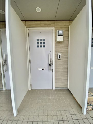 【玄関】 | シャーメゾンラシュレ