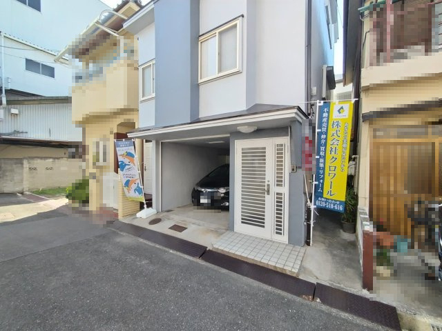 松原市天美我堂4丁目　中古戸建ての駐車場