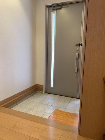 【玄関】 | 南区和田2丁目　戸建て