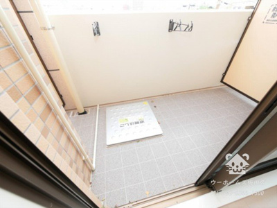 【バルコニー】 | Luxe難波西Ⅰ | 暖かな日差しのふりそそぐバルコニー
