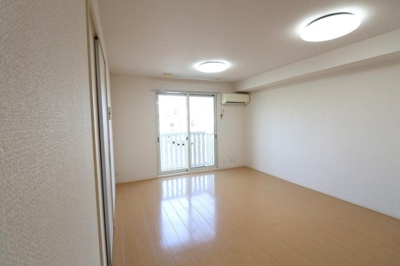 【居間・リビング】 | サニーヒル | リビング（エアコン・居室照明付き）