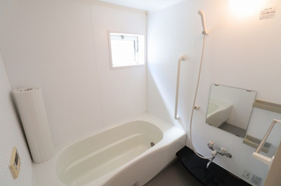 【浴室】 | サニーヒル | 浴室（追い焚き機能付き）