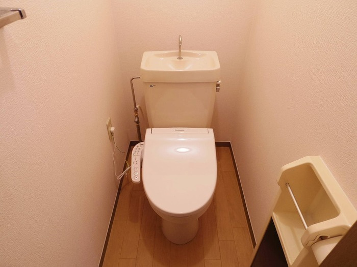 シェリールAIのトイレ|もちろん温水洗浄暖房便座です