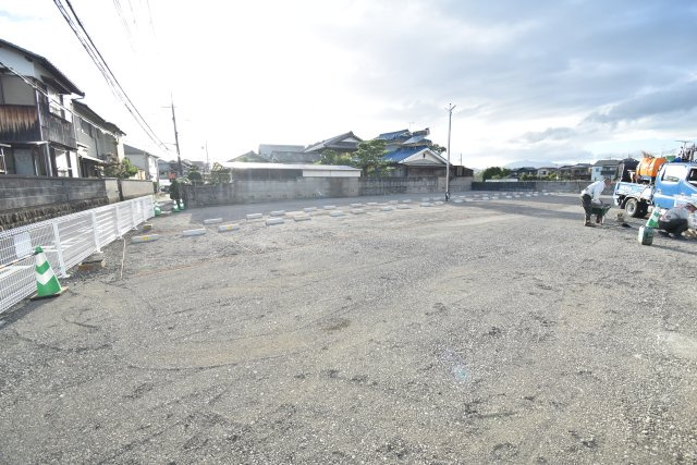 羽束師鴨川町　月極駐車場の駐車場