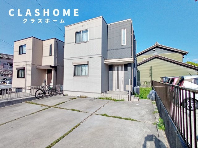 新田町戸建借家　　　刈谷市の賃貸ならクラスホーム刈谷店のエントランス