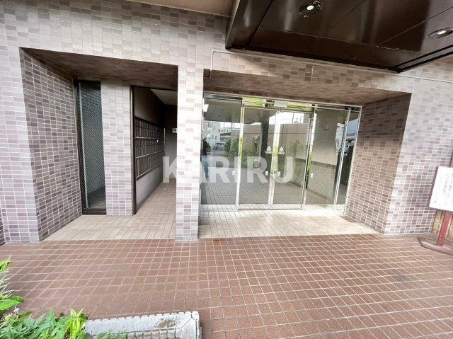 サンファースト京橋のエントランス