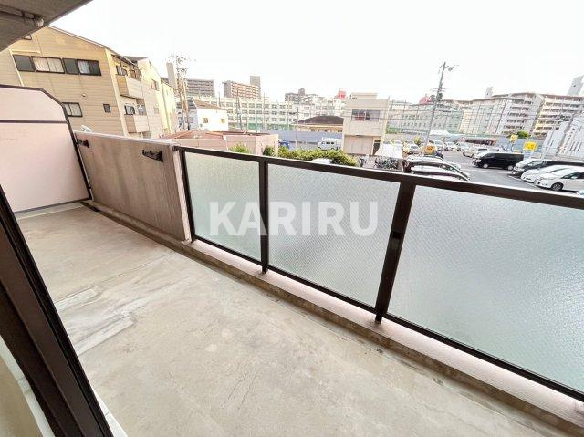 サンファースト京橋のバルコニー