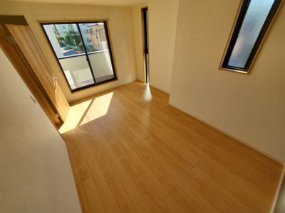 【洋室】 | 東岩槻駅前ドリームハウス | ゆったりした洋室です