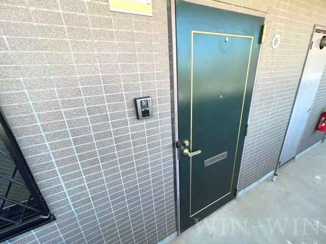 ウィンフィールド曙の玄関