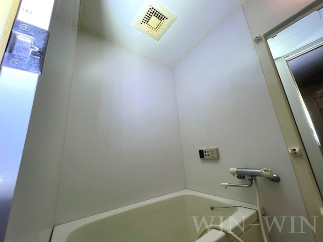 ウィンフィールド曙の浴室