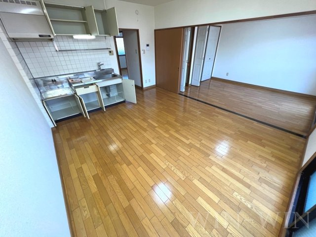 ウィンフィールド曙の居間・リビング