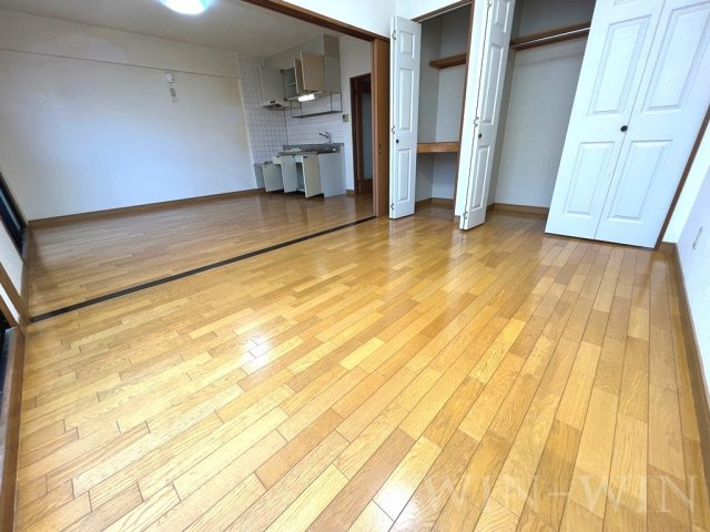 ウィンフィールド曙の寝室