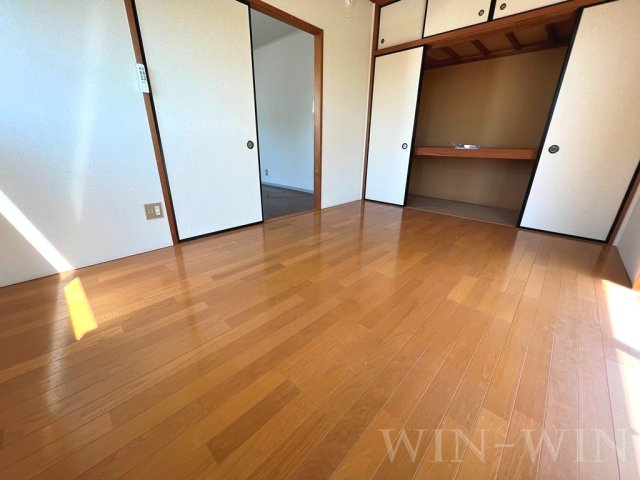 山田共同住宅の寝室