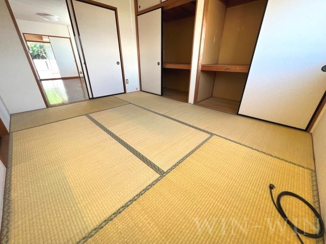 山田共同住宅の和室