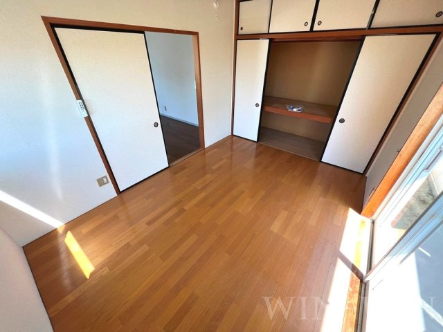 山田共同住宅の寝室