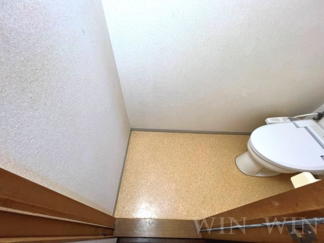 山田共同住宅のトイレ