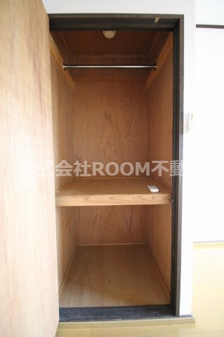 ロワイヤルヒルズ都城の収納|こまごまとしたものを収納できそうですね