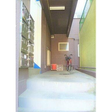 【エントランス】 | ファミール千本杉 | 毎日通るエントランスはこのようになっています